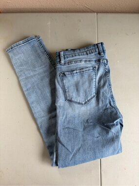 Kancan Light Wash Blue Denim Jeans